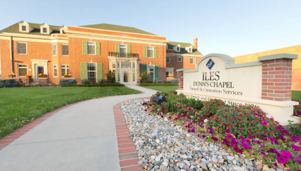 Iles Dunn's Chapel Obituaries & Services In Des Moines, Ia