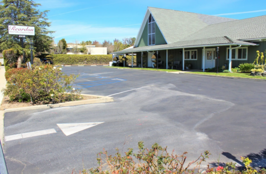 Reardon Simi Valley Funeral Home - Simi Valley Obituaries & Services In