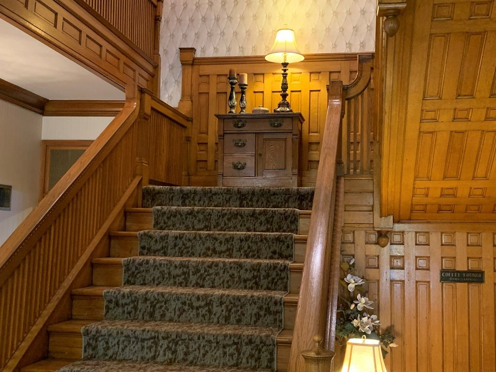 Hippensteel Funeral Service & Crematory Obituaries & Services In
