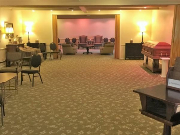 Lewis E. Wint and Son Funeral Home - Clarkston