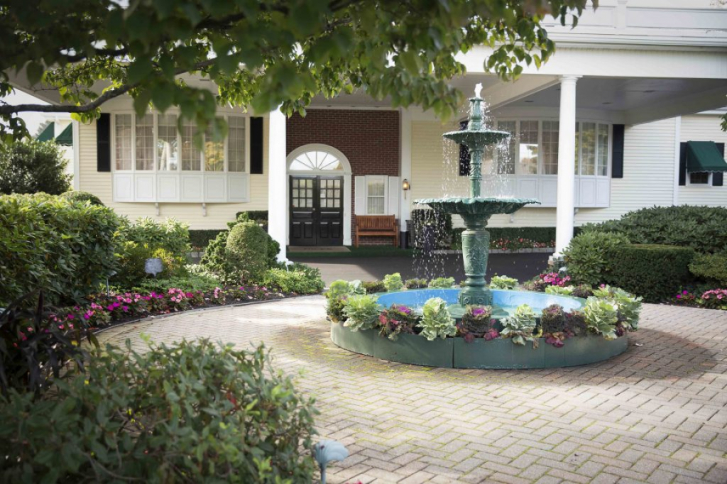 Miles Funeral Home - Holden Obituaries & Services In Holden, Ma